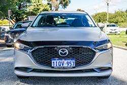 2025 Mazda
3 G20 Pure
