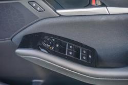 2025 Mazda
3 G20 Pure