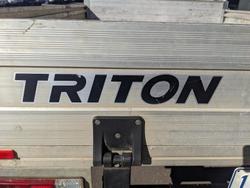 2018 Mitsubishi
Triton GLX