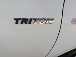 2018 Mitsubishi
Triton GLX