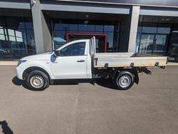 2018 Mitsubishi
Triton GLX