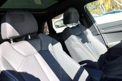 2021 Audi
Q3 40 TFSI S line