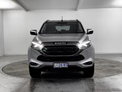 2023 Isuzu
MU-X LS-U