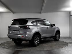 2023 Isuzu
MU-X LS-U