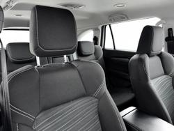 2023 Isuzu
MU-X LS-M