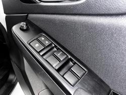 2023 Isuzu
MU-X LS-M