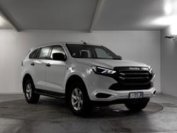 2023 Isuzu
MU-X LS-M