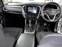 2023 Isuzu
MU-X LS-M
