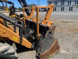 2019 CASE 580St Yellow