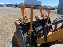 2019 CASE 580St Yellow