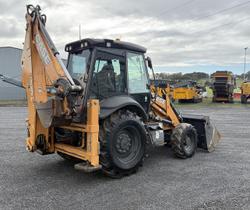 2019 CASE 580St Yellow