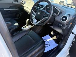 2016 Holden
Barina LT