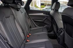 2021 Audi
Q5 45 TFSI Sport
