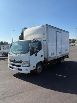 2012 Hino 300 617 Pantech White