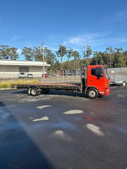 2015 Hino Fc7j White