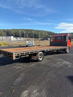 2015 Hino Fc7j White