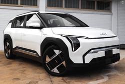 2025 Kia EV3 Earth Long Range