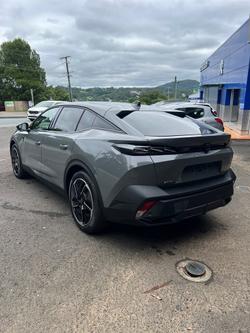 2024 Peugeot 408 GT Fastback e-DCS Hybrid