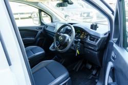 2024 Renault
Kangoo E-Tech L1 EV45