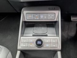 2025 Hyundai Kona Premium 2WD