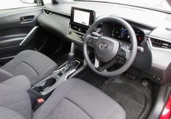 2022 Toyota
Corolla Cross GX