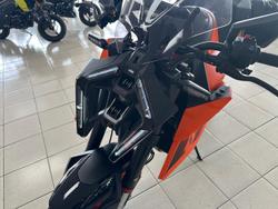 2024 KTM 990 Duke Duke Orange