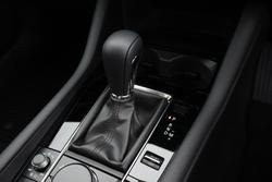 2025 Mazda
3 G20 Evolve