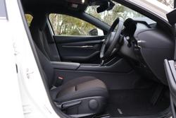2025 Mazda
3 G20 Evolve