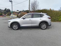 2022 Mazda
CX-5 G25 Touring