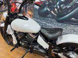 2018 Yamaha XVS650 V-STAR CUSTOM PEARL WHITE