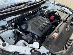 2023 Mitsubishi
Eclipse Cross ES