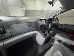 2019 Hyundai
iLoad