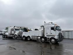 2017 Kenworth K200 Series K200 White
