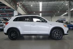 2019 Mitsubishi
ASX Black Edition