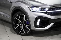 2024 Volkswagen
T-Roc R