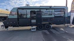 2025 JB Caravans 22'6 Sting Bunk Family