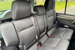 2011 Mitsubishi
Pajero Platinum