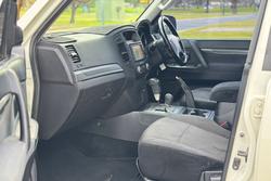 2011 Mitsubishi
Pajero Platinum