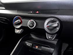 2022 Kia
Stonic S