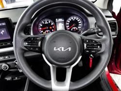 2023 Kia
Stonic S