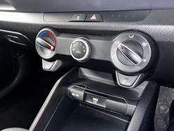 2023 Kia
Stonic S