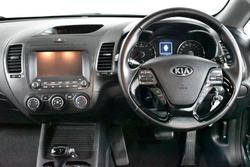 2017 Kia
Cerato Sport
