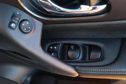 2020 Nissan
X-TRAIL ST-L