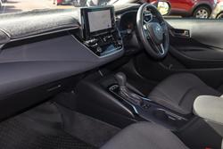 2023 Toyota
Corolla Ascent Sport Hybrid