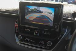 2023 Toyota
Corolla Ascent Sport Hybrid