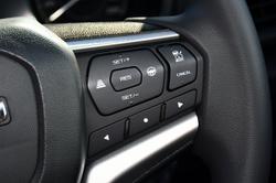 2025 Isuzu
D-MAX LS-M