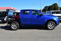 2025 Isuzu
D-MAX LS-M