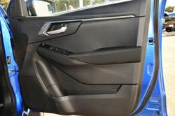 2025 Isuzu
D-MAX LS-M