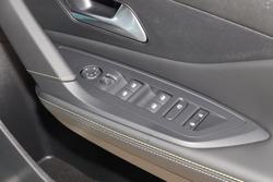 2025 Peugeot 308 GT Hybrid