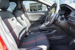 2023 Renault
Captur R.S. Line